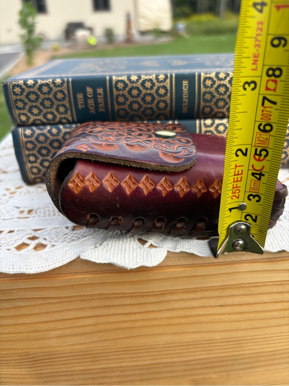 Tooled Leather Flip Phone Case Belt Holster - Picture 8 of 8